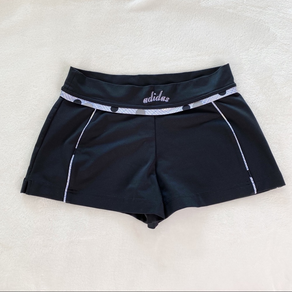ADIDAS vintage Black workout Shorts. Size S